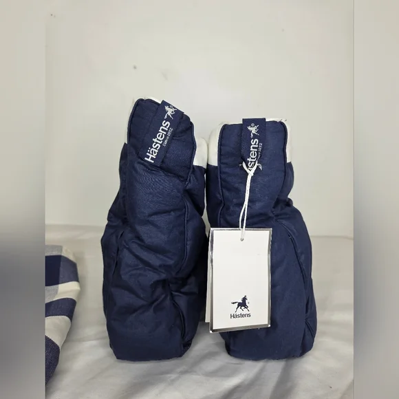 Hastens Size M Navy and White Down Boots /Bootie Slippers